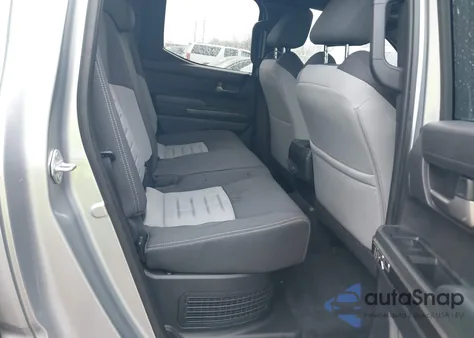 2024 Toyota Tacoma Hybrid Trd Off Road из США, поврежденный, VIN 3TYLC5LN7RT013898